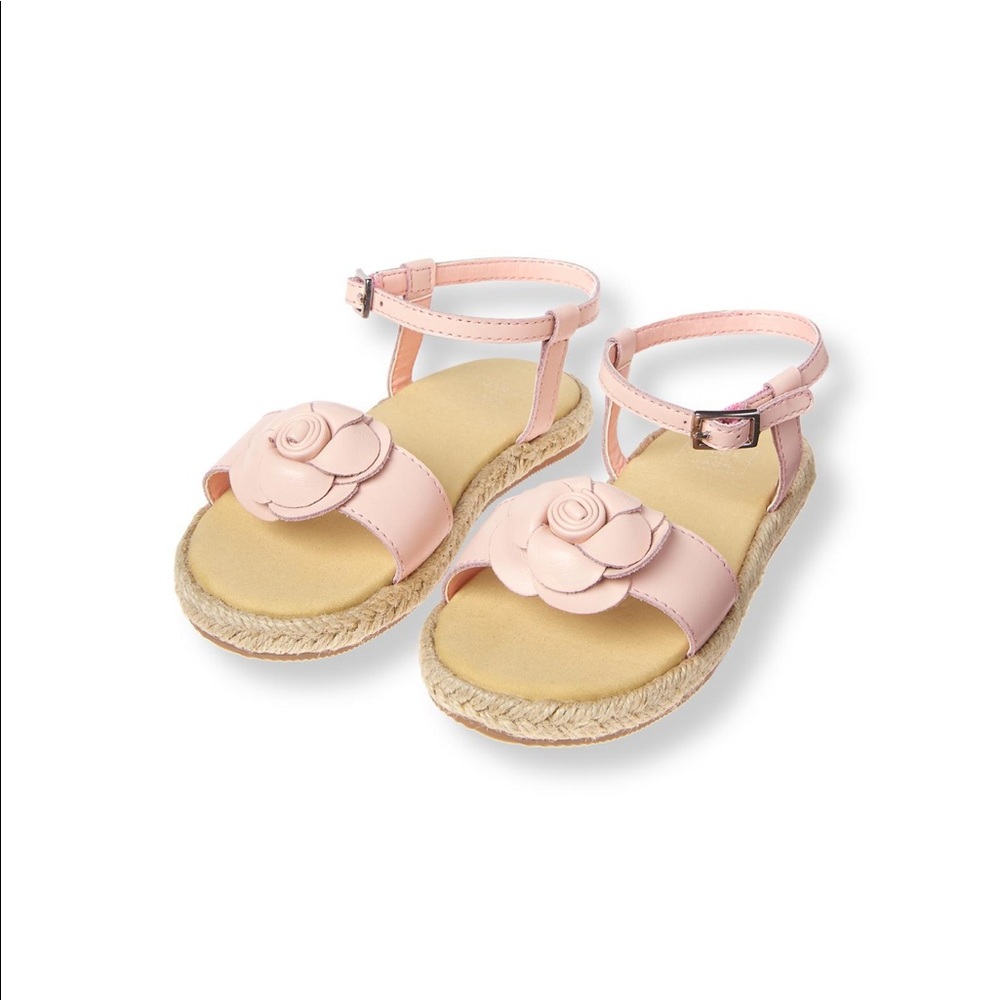 Girls shoes